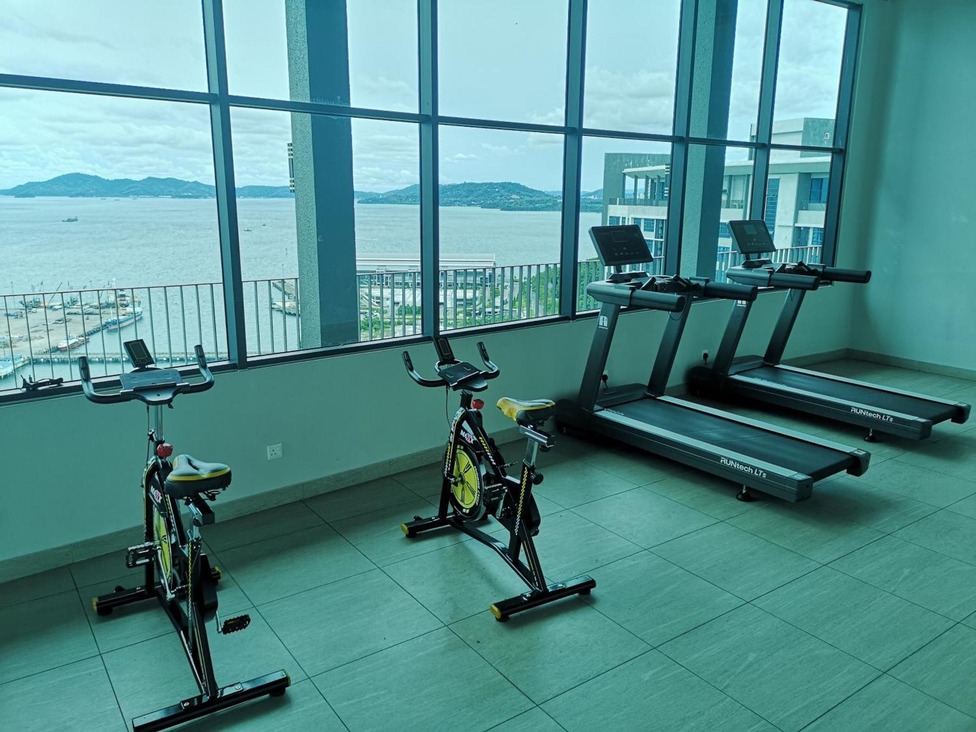 Jesselton Quay With City View Near Suria Sabah Mall & Jesselton Point 亞庇 外观 照片